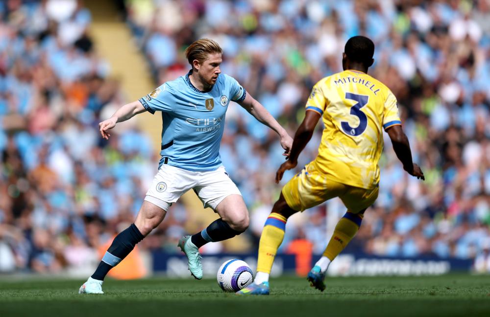 更在球迷中 更在球迷中