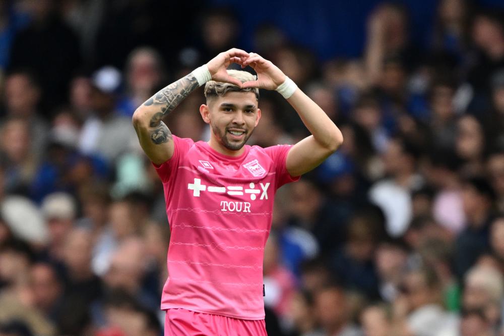 的战术著称 的战术著称